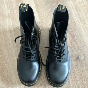 Dr Martens 1460 8-Eye Leather Boots